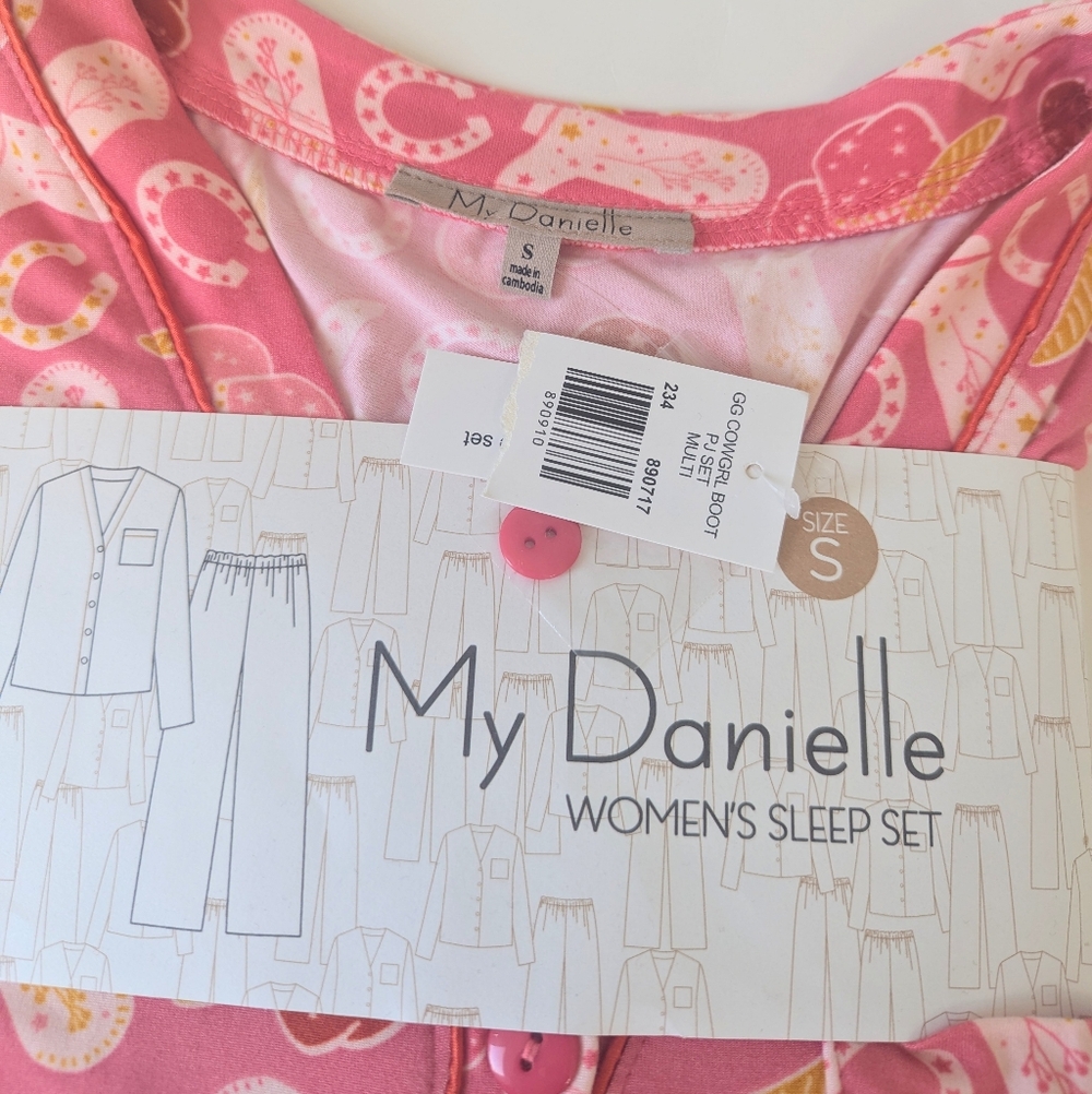 My Danielle Pink Cowgirl Pajama Set Small NWT - Picture 4 of 6